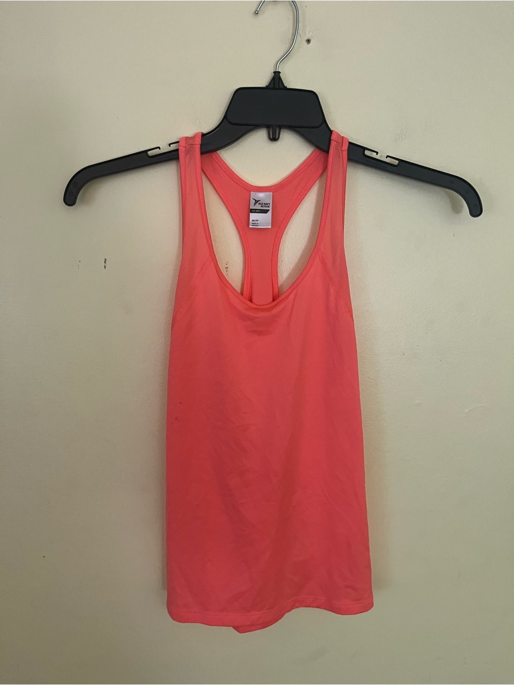 Old Navy Women's Coral Racerback Athletic Tank Top Size XS